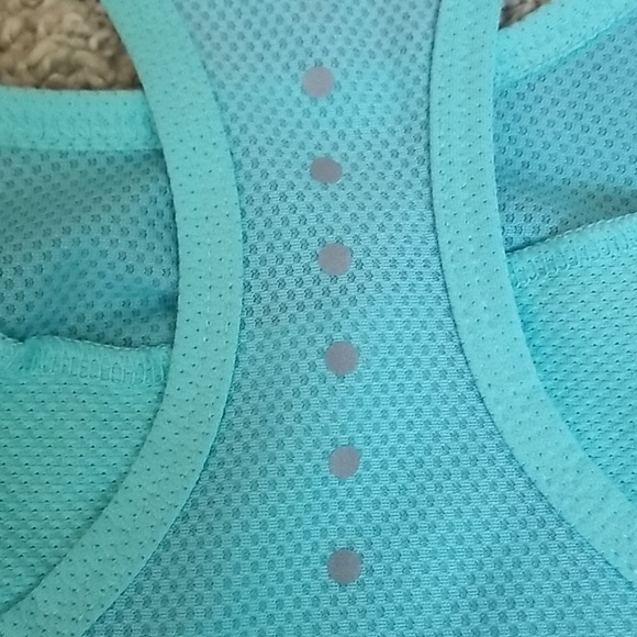 NIKE TECHNICAL RUNNING TANK - Picture 11 of 12